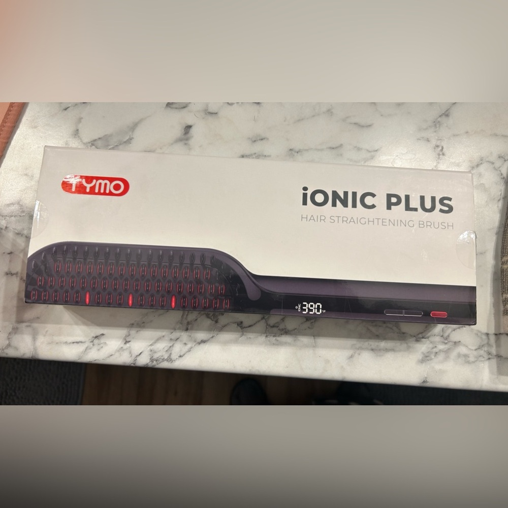 Tymo Black and Red Hair Straightener - Picture 2 of 7
